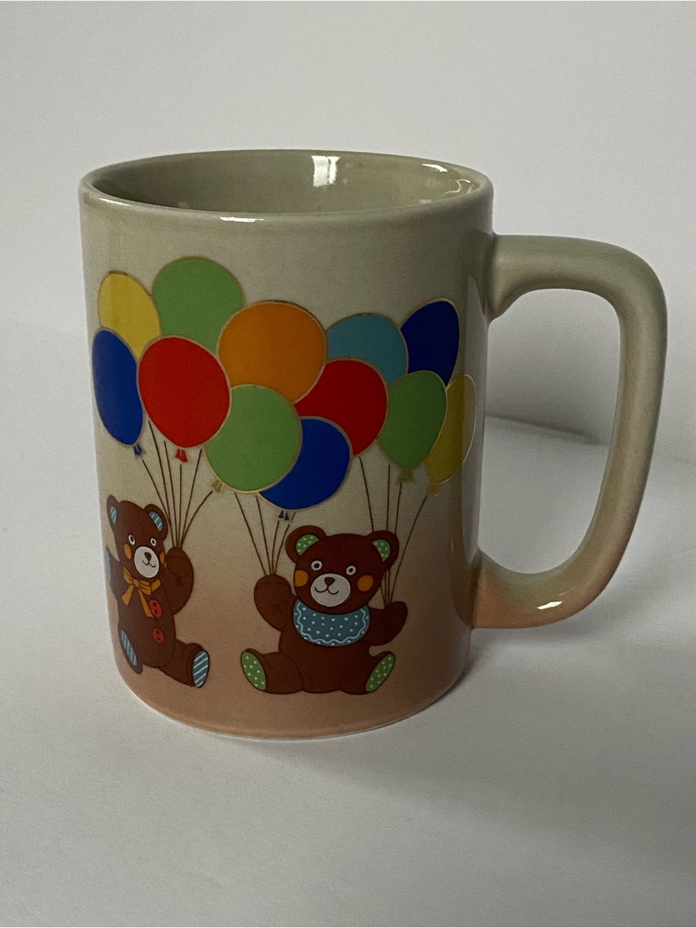 Otagiri Teddy Bear Mug Vintage Balloons Japan EUC Ceramic Coffee Birthday Ombre